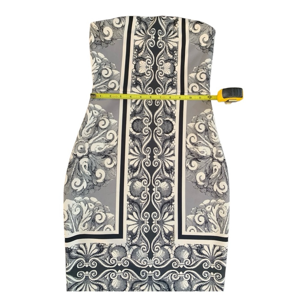 Women's Fitted Mosaic Express Midi Dress. Size 0. - Picture 4 of 5